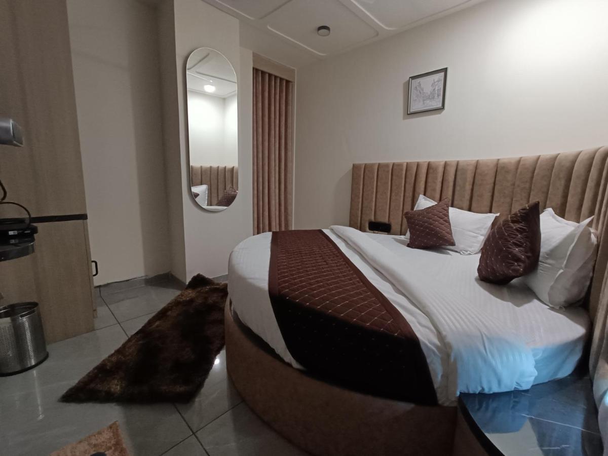 Hotel Asiana Sky Motera Ahmadábád Kültér fotó